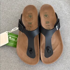 Papillio by Birkenstock Gizeh Black platform Vegan Sandals